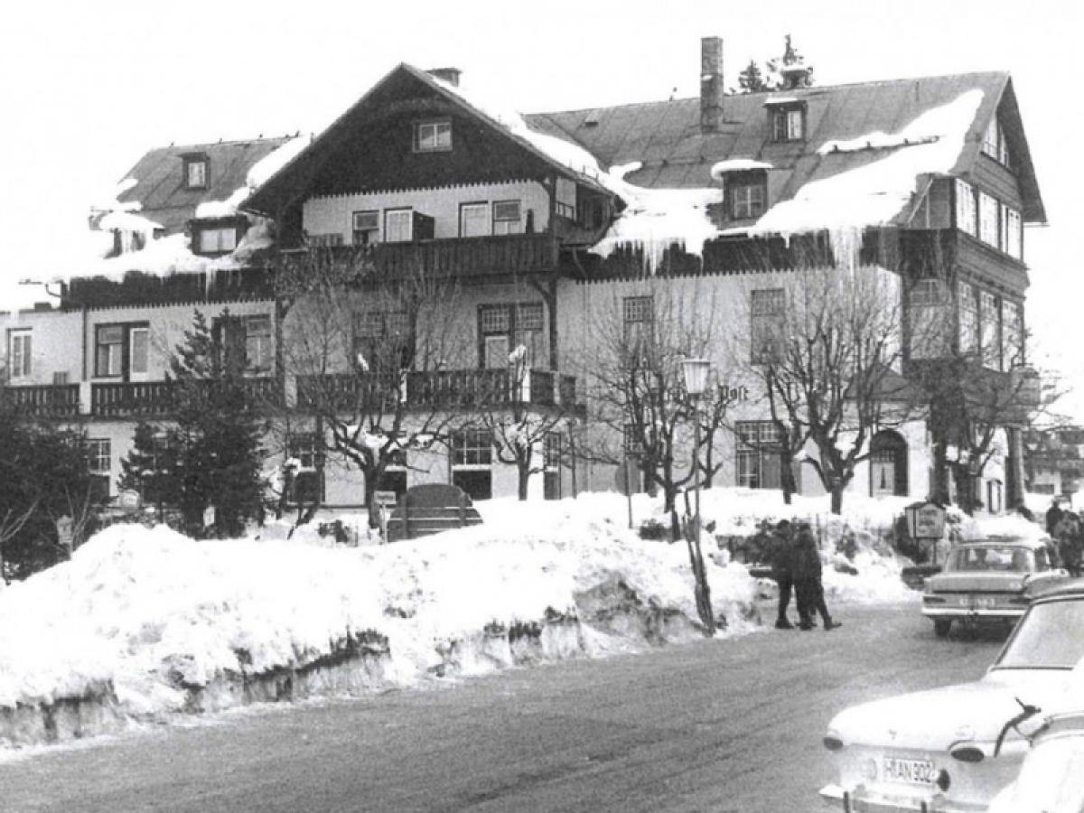Geschichte des Haller's Posthotels in Riezlern im Kleinwalsertal / Vorarlberg / Österreich